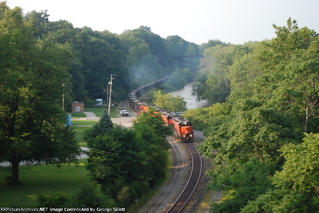 After getting her train togather, 908 departs Conneaut.